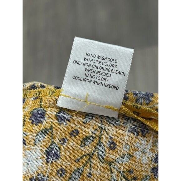 NWT ModCloth Womens Floral Spruced Up Summer Sleeveless V-Neck Yellow Tank Small - Picture 7 of 10